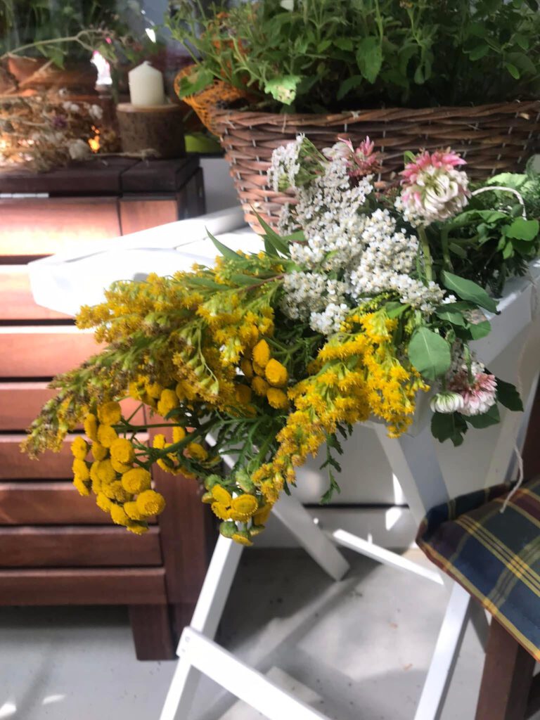 Kraeuterbuschen Sommer Lughnasad Ritual